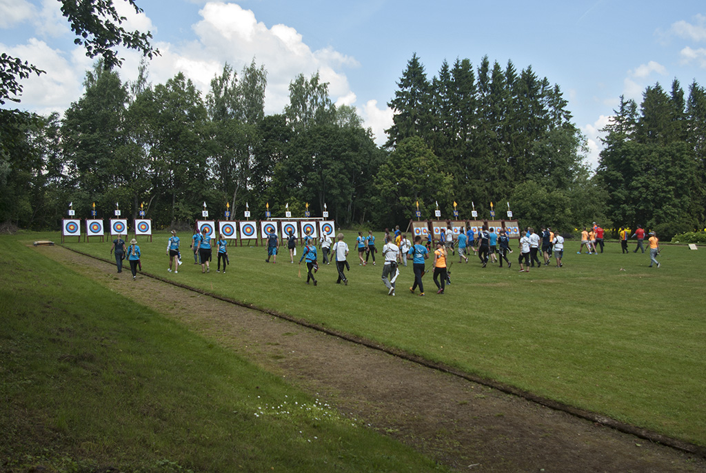 Pärnu võõrustab nädalavahetusel suurel hulgal noori vibusportlasi – toimuvad 2022 Eesti noorte meistrivõistlused vibulaskmises